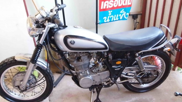 ขายsr400  เดิม 57,000 บาท อินวอย (085-7176665 เดียว)