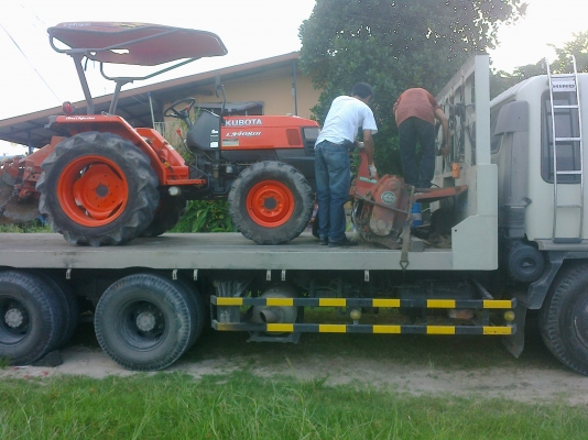 ขายรถไถ KUBOTA L3408DI สวยจัด 1,265 ชั่วโมง