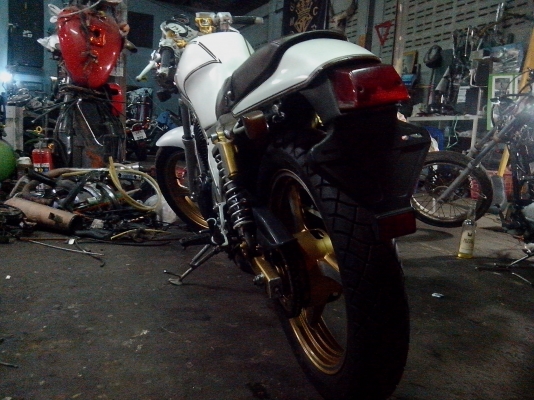 เอารถไปแต่งสวยแล้วSRX-600 cc.