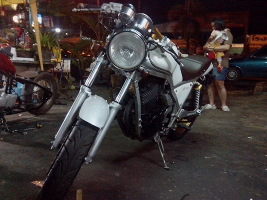 เอารถไปแต่งสวยแล้วSRX-600 cc.