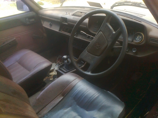 ขายเปอโย 504 กะบะ 4 ประตู ใหญ่ๆยาวๆ ขายเปอโย 504 กะบะ 4 ประตู ใหญ่ๆยาวๆ