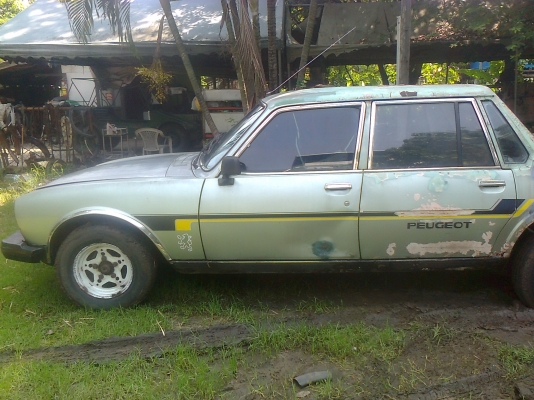 ขายเปอโย 504 กะบะ 4 ประตู ใหญ่ๆยาวๆ ขายเปอโย 504 กะบะ 4 ประตู ใหญ่ๆยาวๆ
