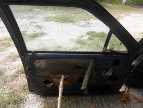 ขายประตู ISUZU มังกรทอง 3 บาน แท้ๆ เหมา 8000 บาท ขายประตู ISUZU มังกรทอง 3 บาน แท้ๆ เหมา 8000 บาท