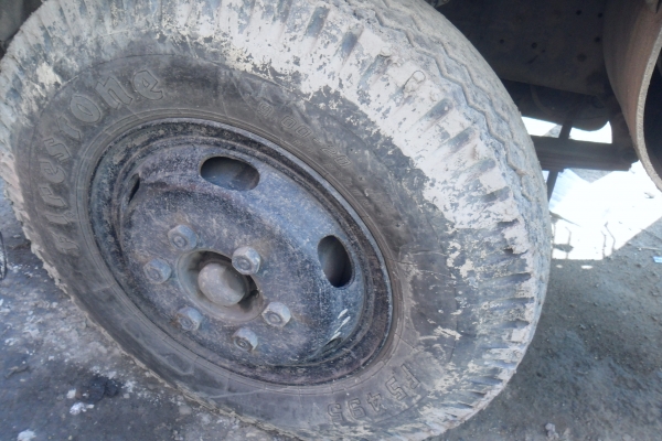 ขาย 6 ล้อ ดั้ม พร้อมเฮียบ  3 ตัน ด่วน คับ