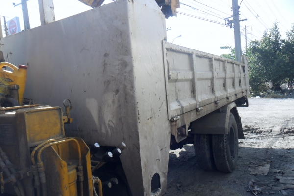 ขาย 6 ล้อ ดั้ม พร้อมเฮียบ  3 ตัน ด่วน คับ