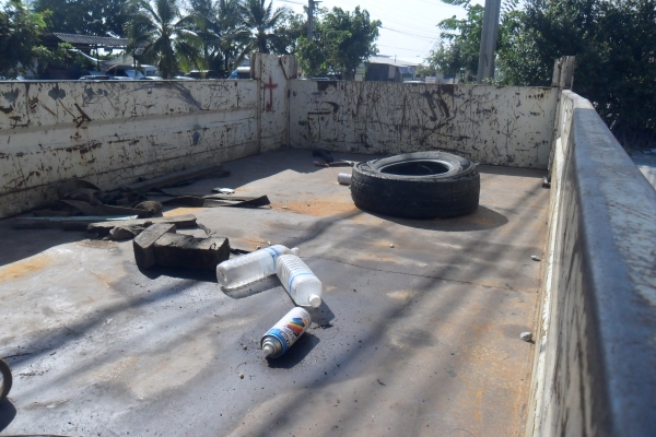 ขาย 6 ล้อ ดั้ม พร้อมเฮียบ  3 ตัน ด่วน คับ