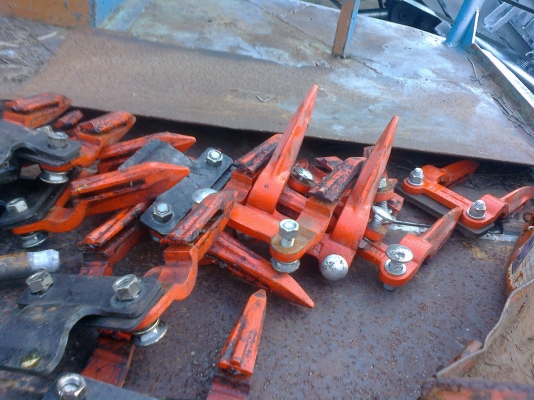 จัดไปวันพ่อขายรถเกี่ยวข้าวไทรเจริญการช่างถูกๆใช้งานได้ จัดไปวันพ่อขายรถเกี่ยวข้าวไทรเจริญการช่างถูกๆใช้งานได้