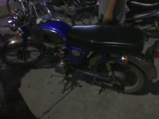 punk1994classicขายรถถูกๆซักคันYAMAHA YL2วางเครื่องSMASHมีเล่มทะเบียนโอนรถสพาดดีขี่ได้เครื่องพึ่งทำมาแรงๆๆขอเปิดราคาที่11000บาทรถอยู่ชลบุรีสนใจลดราคาได้ไม่มีปัญหาเรื่องราคาขอแค่โทรมา 087-5046004