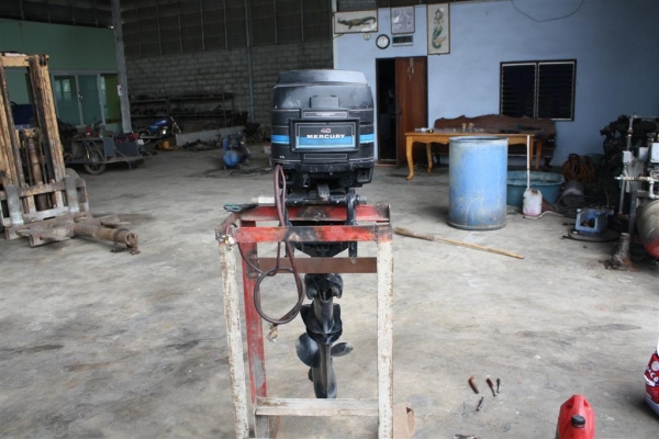 ขายเครื่องเรือ mercury 40 แรง (ขายแล้ว)