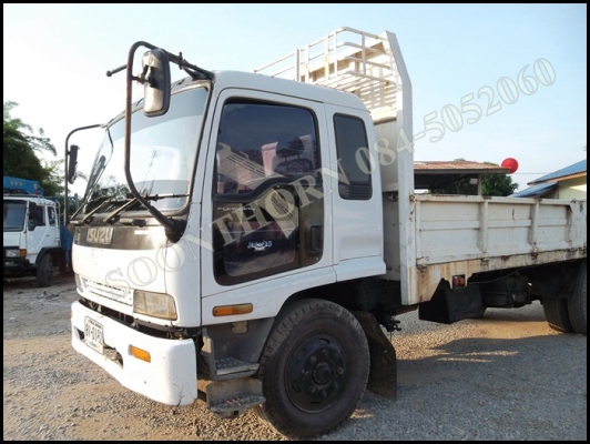 ขายด่วน รถบรรทุก 6 ล้อ ISUZU FTR DECA 195 แรง ช่วงยาว 6.5M สภาพสวย พร้อมใช้ ราคาสุดคุ้ม