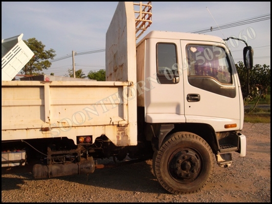 ขายด่วน รถบรรทุก 6 ล้อ ISUZU FTR DECA 195 แรง ช่วงยาว 6.5M สภาพสวย พร้อมใช้ ราคาสุดคุ้ม