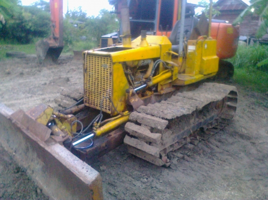 ขายรถแทรกเตอร์d2 รุ่น5 สไสล์5ทิดทาง