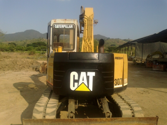 ขายรถขุดเก่านอก CAT 307 แทรคยาง อินวอย