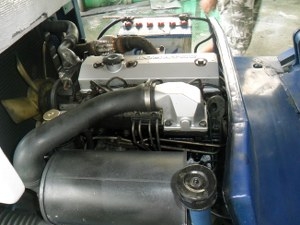 ขายโฟล์คลิฟท์2.5ตันเสาสูง4เมตรยี่ห้อKOMATSU:FD25-11สวยมากเครื่องดี,เกียร์ดีราคา280,000บาท