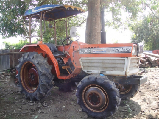 คูโบต้า L2402 4 WD 2 เพลา พร้อมผานพรวน 5 ใบ - Truck2Hand.com