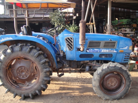 แทรกเตอร์แชมป์ CX484 4 WD 2 เพลา ใช้งานได้เลยครับ..ถูกๆ