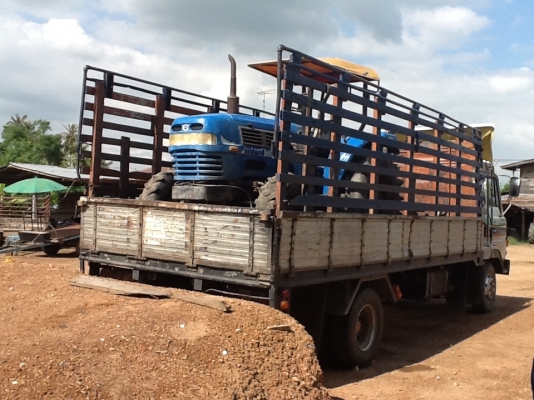 แทรกเตอร์แชมป์ CX484 4 WD 2 เพลา ใช้งานได้เลยครับ..ถูกๆ