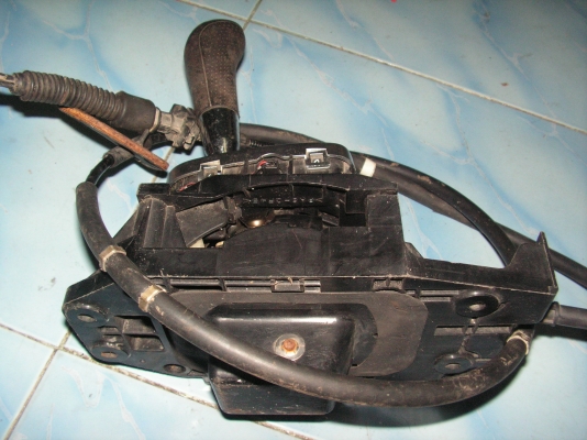 คันเกียร์พร้อมสาย(พี่ที่อยู่ศรีนครินทร์รับไปดูเเลต่อเเล้วครับ) คันเกียร์พร้อมสาย(พี่ที่อยู่ศรีนครินทร์รับไปดูเเลต่อเเล้วครับ)