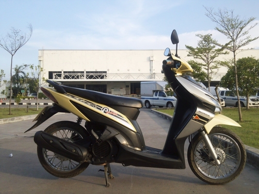 honda click play 51 ลดราคาลงจากป้าย 2000฿
