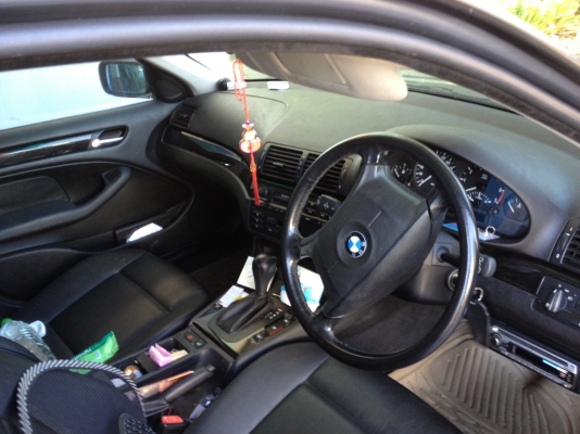 bmw 318i รถบ้าน