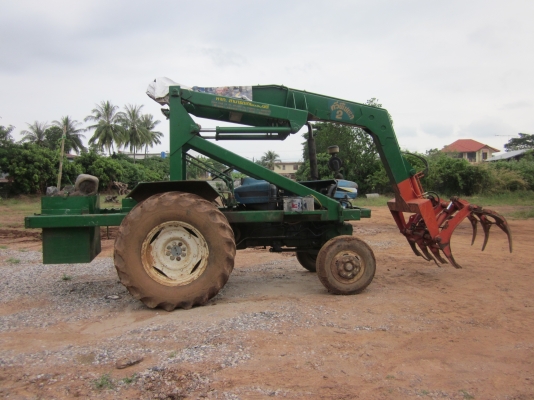 ขายรถคีบ รถไถ Ford 6610 เสื้อลายพร้อมใช้งาน ราคา 420000 ที่อำเภอสีชมพู จังหวัดขอนแก่น สนใจ ติดต่อ ต้น 0885352211 ครับ- ขายรถคีบ รถไถ Ford 6610 เสื้อลายพร้อมใช้งาน ราคา 420000 ที่อำเภอสีชมพู จังหวัดขอนแก่น สนใจ ติดต่อ ต้น 0885352211 ครับ-