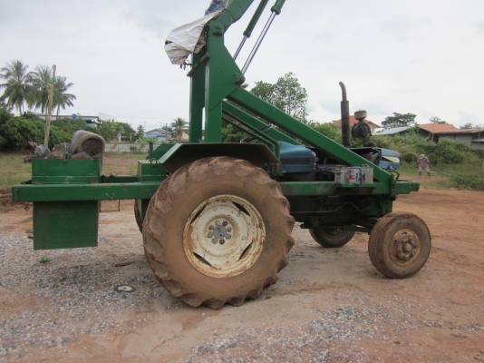 ขายรถคีบ รถไถ Ford 6610 เสื้อลายพร้อมใช้งาน ราคา 420000 ที่อำเภอสีชมพู จังหวัดขอนแก่น สนใจ ติดต่อ ต้น 0885352211 ครับ- ขายรถคีบ รถไถ Ford 6610 เสื้อลายพร้อมใช้งาน ราคา 420000 ที่อำเภอสีชมพู จังหวัดขอนแก่น สนใจ ติดต่อ ต้น 0885352211 ครับ-