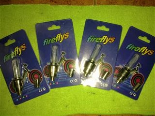 ++++++++++ขายไฟติดล้อ 4 อันครับ ++++++++++