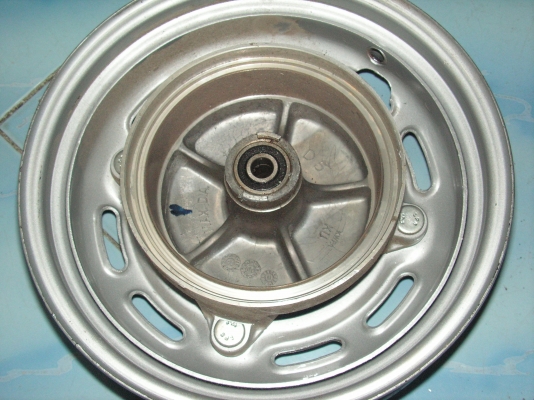 ล้อมอไซค์3ชิ้น ล้อมอไซค์3ชิ้น