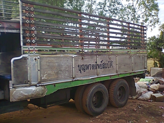 ขาย 10 ล้อหน้ายาวเพลาเดียว เครื่อง 6BB1 145 แรงม้า คัสซีสวยไม่มีบวม เกียร์ JCM   ยางเต็ม ทะเบียนพร้อมโอน ราคาต่อรองได้