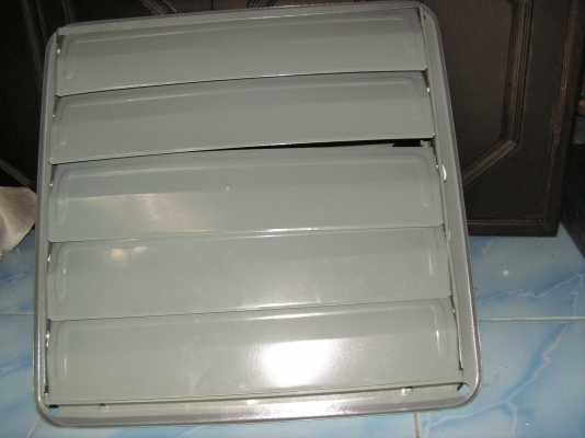 พัดลมระบายอากาศของใหม่(พี่จักรพงษ์อยู่ชลบุรีรับไปดูเเลต่อเเล้วครับ) พัดลมระบายอากาศของใหม่(พี่จักรพงษ์อยู่ชลบุรีรับไปดูเเลต่อเเล้วครับ)