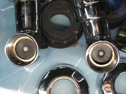 ขายอุปกรณ์สุขภัณฑ์TOTO ขายอุปกรณ์สุขภัณฑ์TOTO