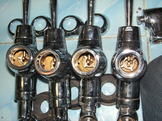 ขายอุปกรณ์สุขภัณฑ์TOTO ขายอุปกรณ์สุขภัณฑ์TOTO