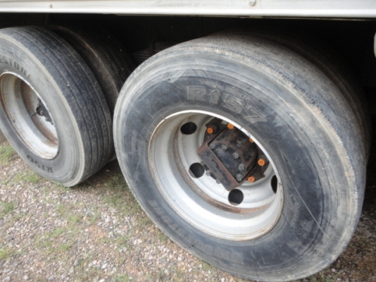 HINO  FL   สวยจัดค่ะ  คุณถุงเงิน  และคุณอั๋งเปา  จองแล้วจ๊ะ