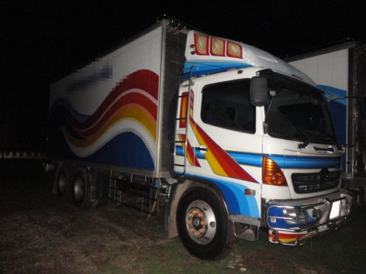 HINO  FL   สวยจัดค่ะ  คุณถุงเงิน  และคุณอั๋งเปา  จองแล้วจ๊ะ