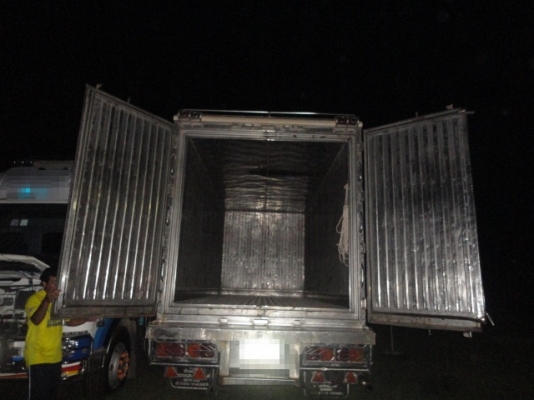 HINO  FL   สวยจัดค่ะ  คุณถุงเงิน  และคุณอั๋งเปา  จองแล้วจ๊ะ