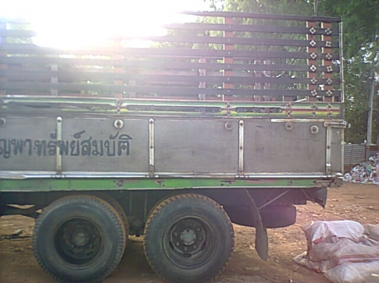 ขาย 10 ล้อหน้ายาวเพลาเดียว เครื่อง 6BB1 145 แรงม้า คัสซีสวยไม่มีบวม เกียร์ JCM ยางเต็ม ทะเบียนพร้อมโอน ราคาต่อรองได้