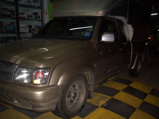 TOYOTA TIGER CAB E ABS/AIRBAGปี2003ลงเครื่องเบ็นซิน3Y 4สูบแก๊สLPGระบบหัวฉีดขับประหยัดดี ก.ม./1.5บหลังคาอลูมีเนียมใหม่ยางใหม่*ฟรีดาวน์จองจัดไฟแนนซ์รอผล ขอบคุณTruck2Hand