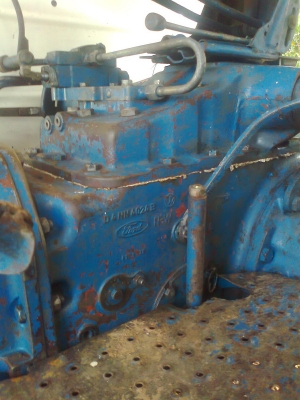 ขาย รถไถฟอร์ด 6600 T3 เครื่องแห้งดี รถไม่ค่อยได้ใช้ พร้อมผานหน้าหลัง ไม่มีเล่มทะเบียน ราคาต่อรองได้