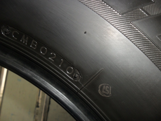 ยาง BRIDGESTONE 265/60R18ปีสูง