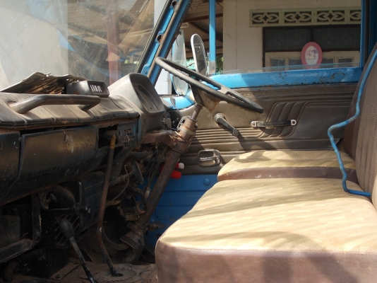 TOYOTA 100 เครื่องดี คัดซีสวย ติดเคน2ตันครึ่ง ทะเบียนพร้อมโอน