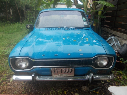 Ford Escort (หลุดจอง)เครื่องเกียร์เดิม อะไหล่ครบ ทะเบียนพร้อม