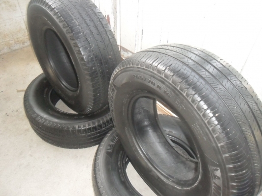 ยาง 265/70R16 สวยๆ