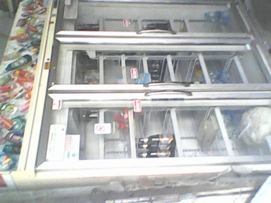 ตู้เย็น3บานพี่ที่อยู่ปทุมรับไปดูเเลต่อแล้วครับ ตู้เย็น3บานพี่ที่อยู่ปทุมรับไปดูเเลต่อแล้วครับ