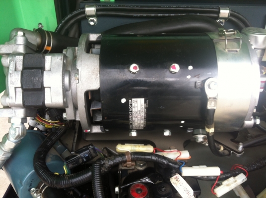 ขายฟอร์คลิฟต์ TOYOTA 7FBPR9  รุ่นใหม่สุด !!!! 1.0TON เสายกสูง 4 M รับประกันสวยที่สุดของรุ่นนี้ครับ !!!!  นำเข้าจากญี่ปุ่น ไม่เคยใช้งานในเมืองไทย!!!