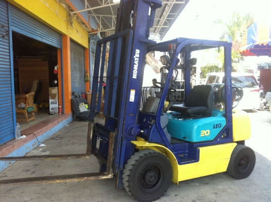 ขายฟอร์คลิฟต์ KOMATSU 2.0 TON  เสายกสูง 4 M  SIDE SHIFT ขอบคุณมากครับคุณกฤต อุดรธานี เราบริการจัดส่งให้ถึงที่ครับ ขอบคุณทุกๆกำลังใจครับ