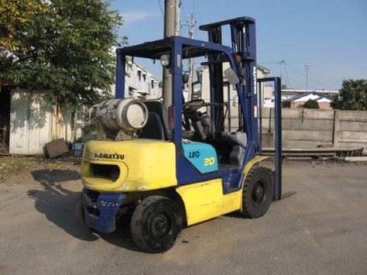 ขายฟอร์คลิฟต์ KOMATSU 2.0 TON  เสายกสูง 4 M  SIDE SHIFT ขอบคุณมากครับคุณกฤต อุดรธานี เราบริการจัดส่งให้ถึงที่ครับ ขอบคุณทุกๆกำลังใจครับ