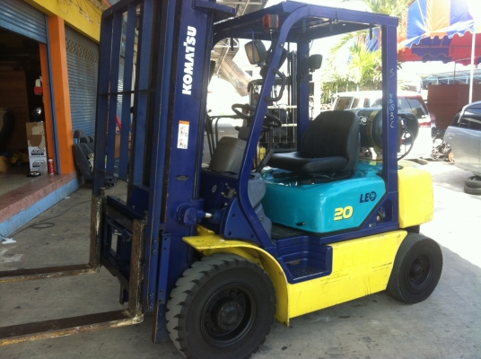 ขายฟอร์คลิฟต์ KOMATSU 2.0 TON  เสายกสูง 4 M  SIDE SHIFT ขอบคุณมากครับคุณกฤต อุดรธานี เราบริการจัดส่งให้ถึงที่ครับ ขอบคุณทุกๆกำลังใจครับ