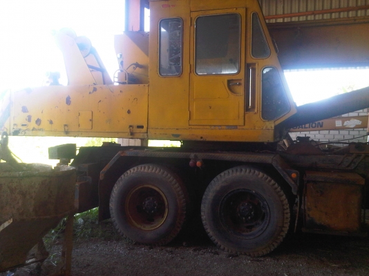 ขายรถเครน 25 ตัน 12 ล้อ TADANO TL-251(ตามสภาพ) ขายรถเครน 25 ตัน 12 ล้อ TADANO TL-251(ตามสภาพ)