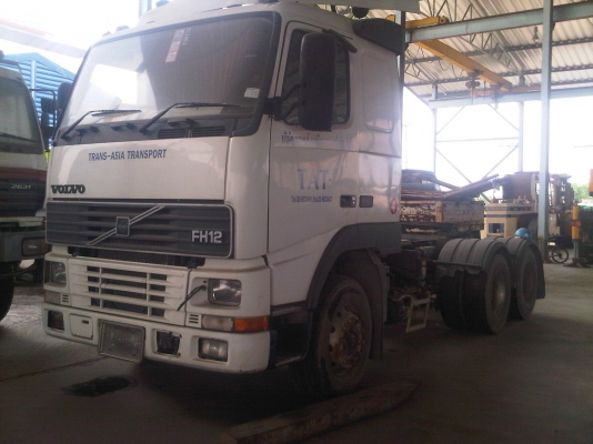 ขายหัวลาก 10 ล้อ VOLVO 6x2 FH12 (420 hp.) ขายหัวลาก 10 ล้อ VOLVO 6x2 FH12 (420 hp.)