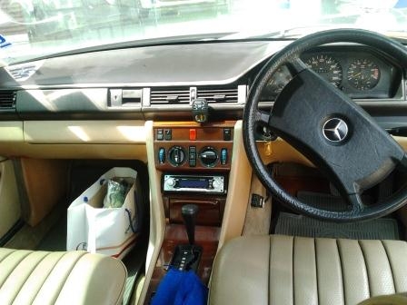 Benz W124 1J+Gas ลงเล่ม พร้อมโอน ...ราคาไม่แรง